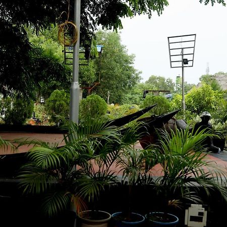 Panchobon Art Resort Shanti Niketan Exterior photo