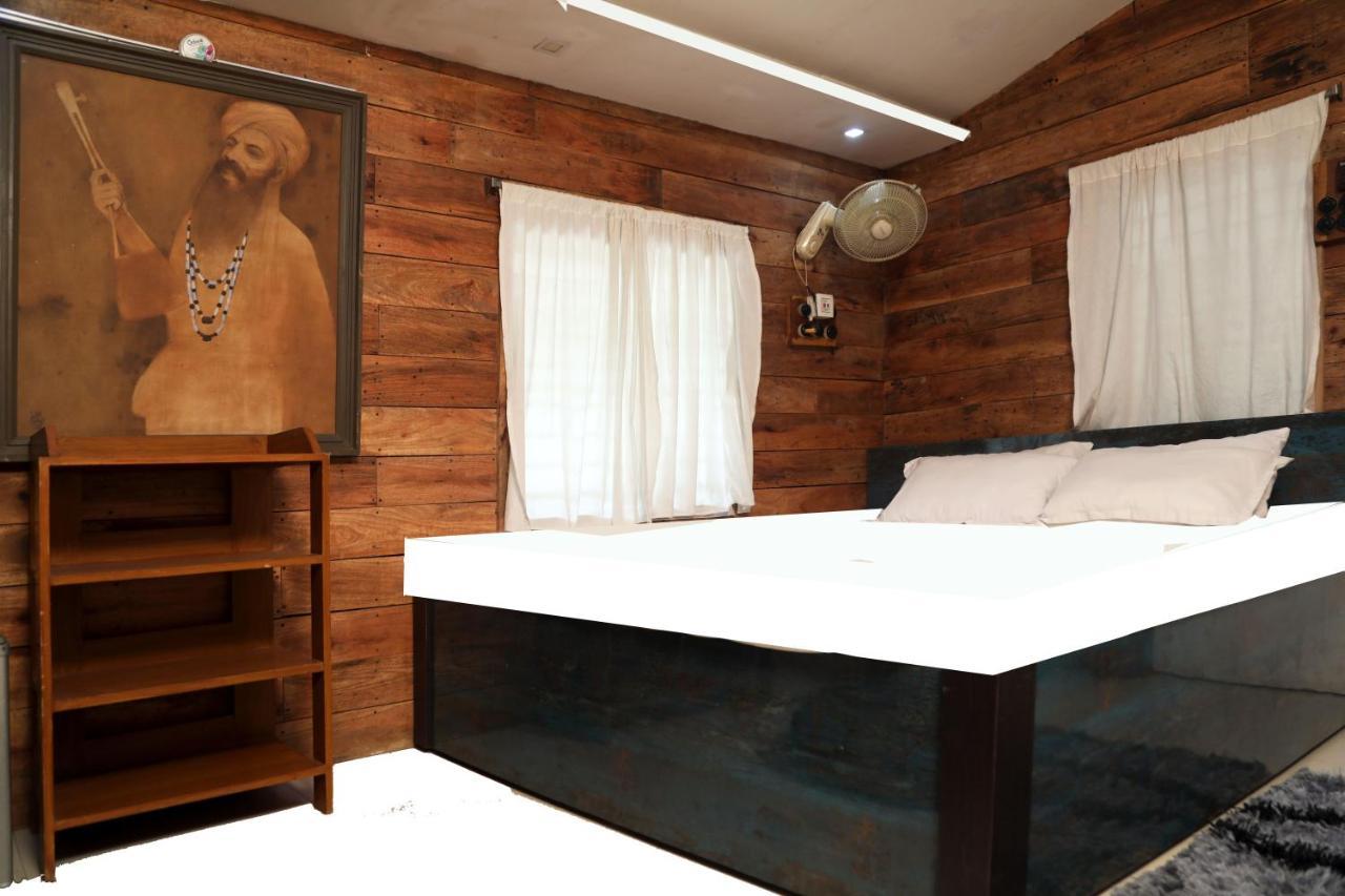 Panchobon Art Resort Shanti Niketan Exterior photo