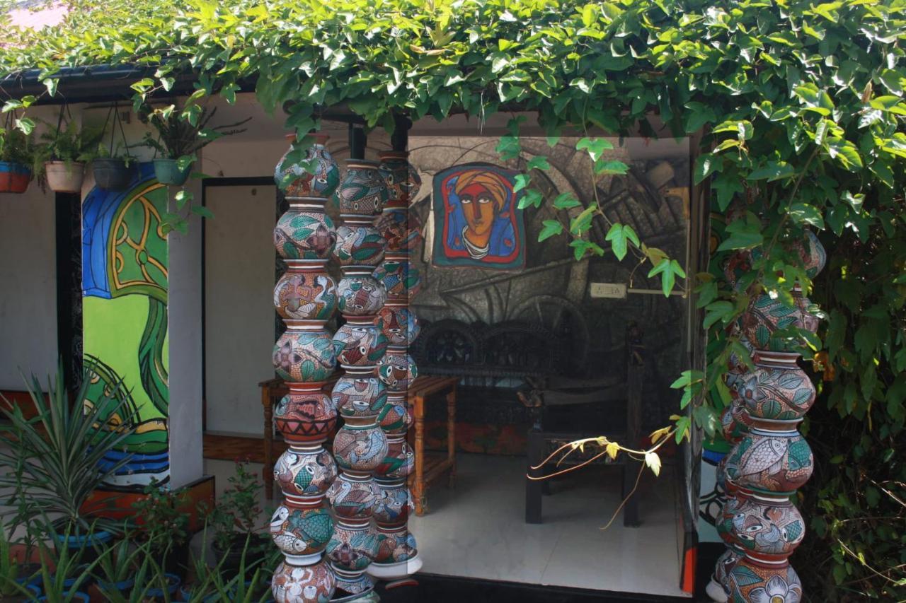 Panchobon Art Resort Shanti Niketan Exterior photo